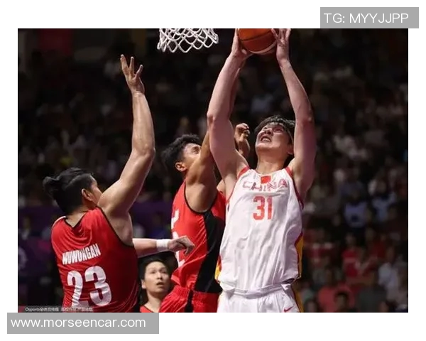 南京篮球队在亚运会中的耐力表现值得称赞展现了团队精神与拼搏精神的完美结合