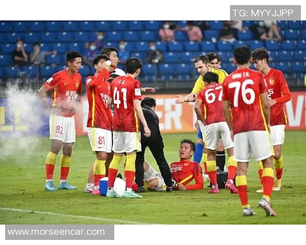 广州足球队的团队协作揭秘：如何铸就胜利之路与团结精神